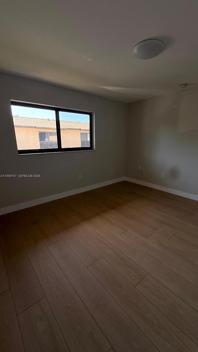 Photo - 110 SW 108th Ave