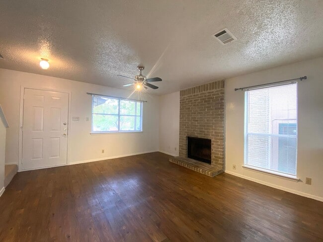 Photo - 1509 Cinnamon Path Unit A