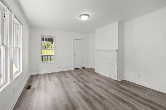 Photo - 514 81st St S