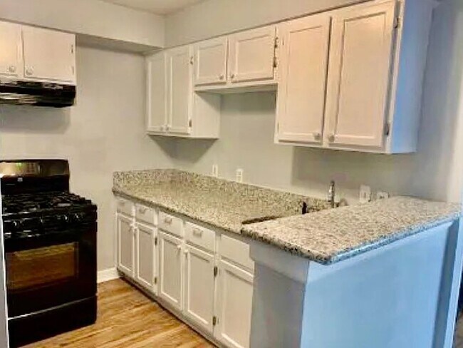 Cocina reformada - 4039 Cornell St