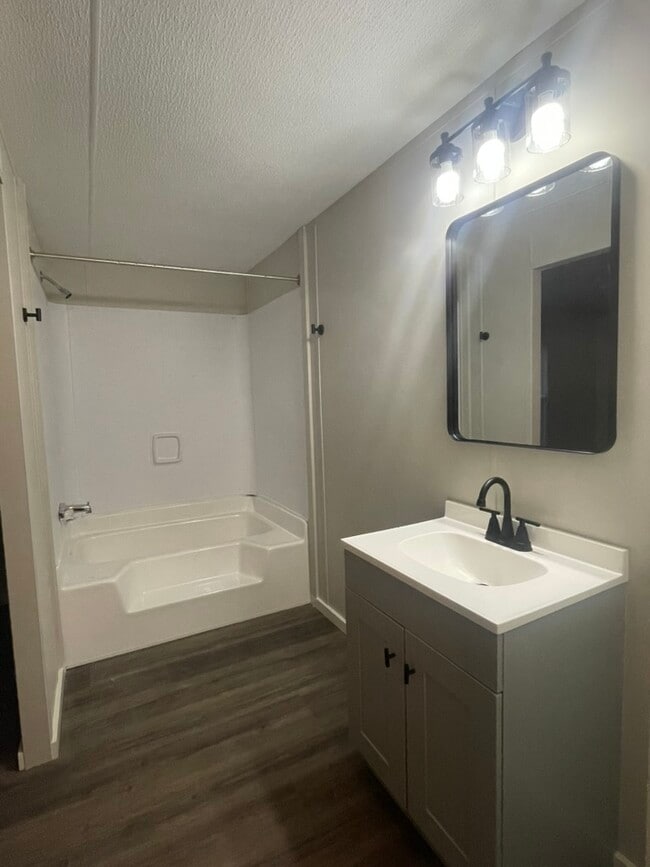 Photo - 1518 Lee County Rd 270