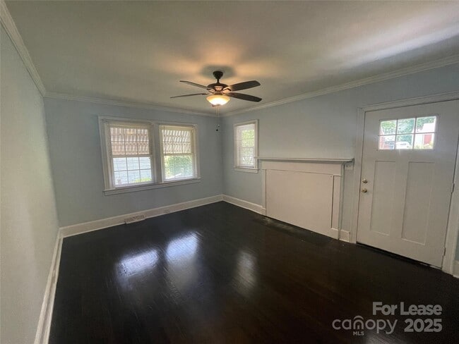 Photo - 2504 Morton St