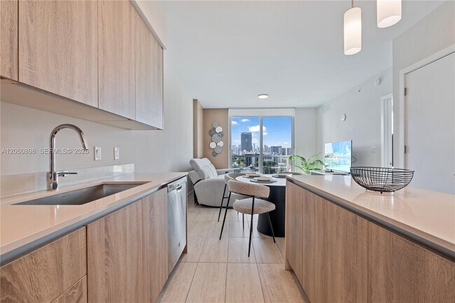 Photo - 3900 Biscayne Blvd Unit S-708