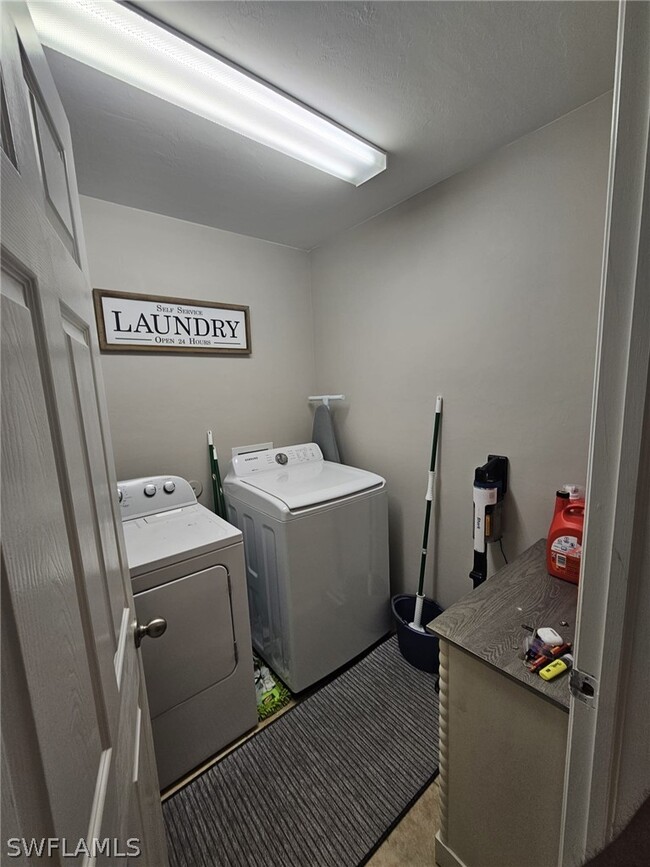 Photo - 1206 Trafalgar Pkwy