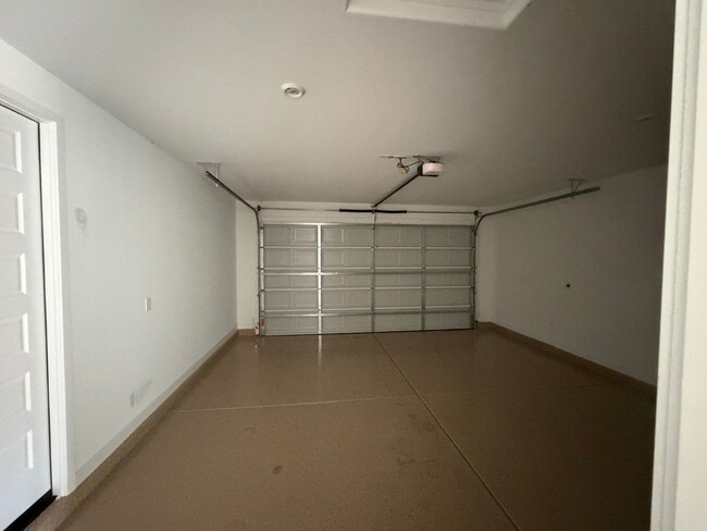 Photo - 36375 W Leonessa Ave