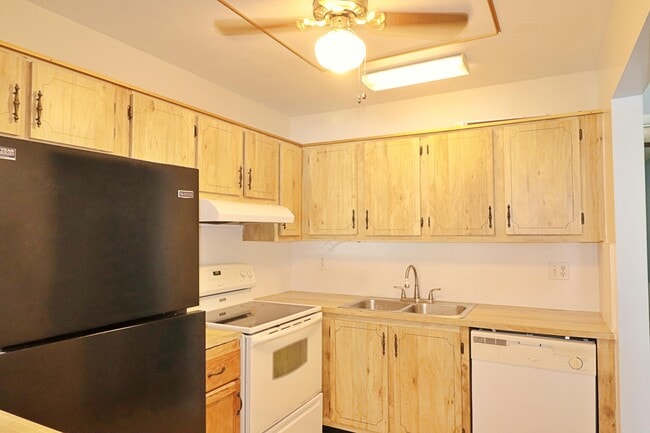 Photo - 831 Timberview Dr Unit C