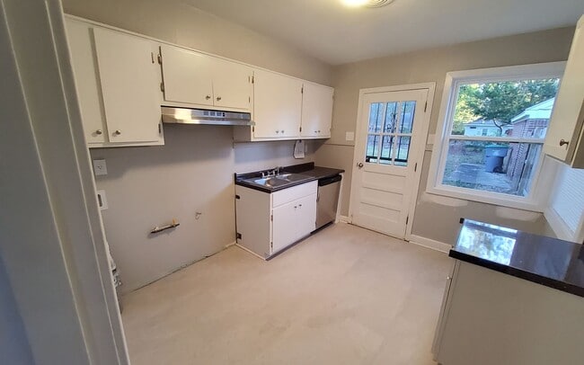 Photo - 1336 Oak Ridge Dr