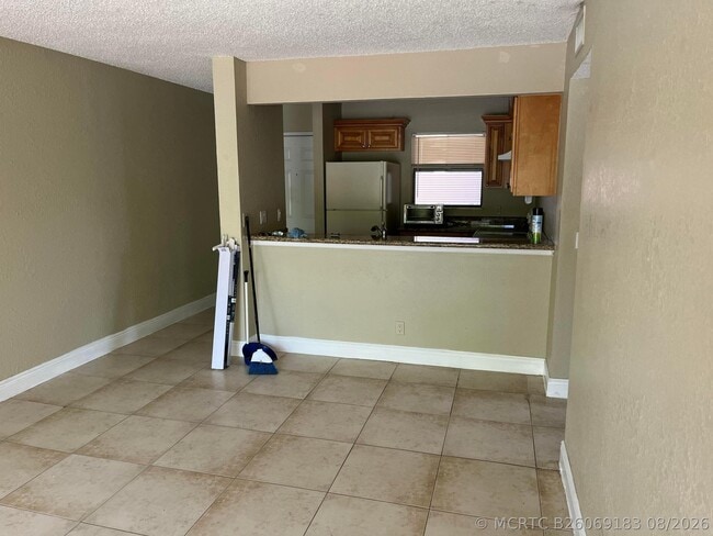 Photo - 1600 Balfour Point Dr Unit F