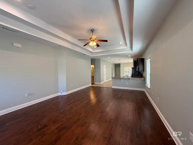 Photo - 341 Majestic Beauty Ave