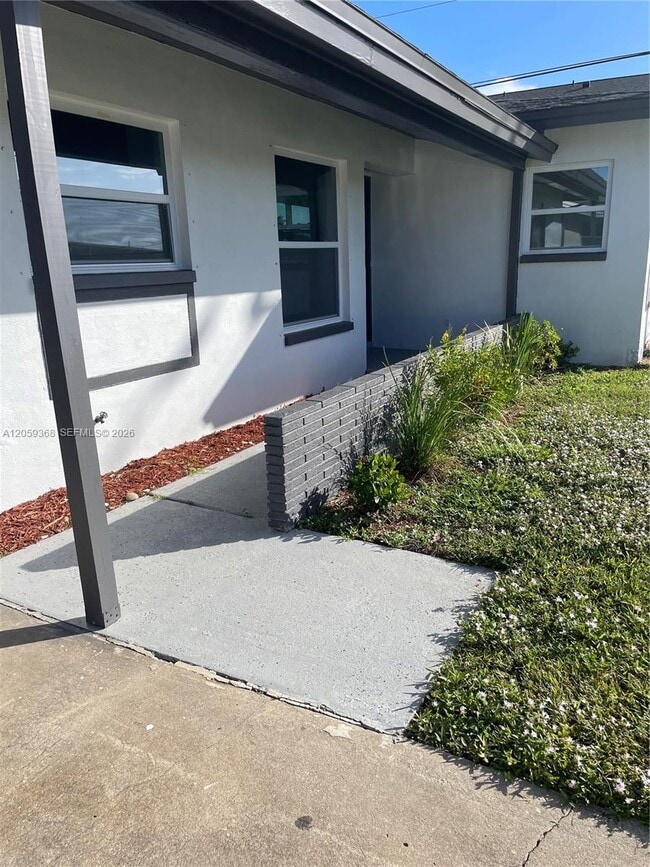 Photo - 737 Sesame Ct