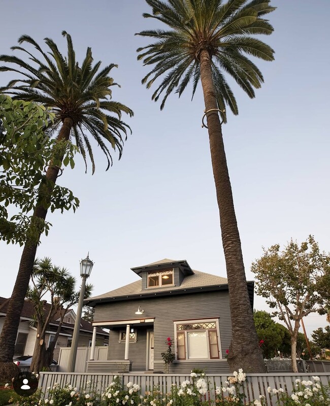Photo - 291 S Glassell St