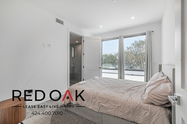 Photo - 3910 Kentucky Dr Unit 405