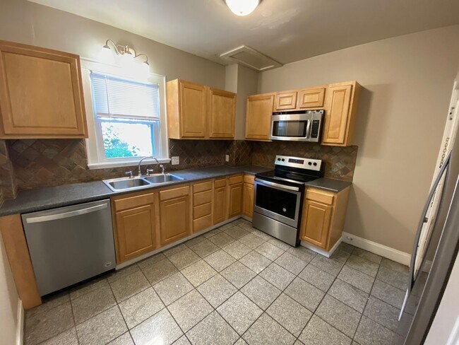 2084 Waldeck Ave Unidad 2084