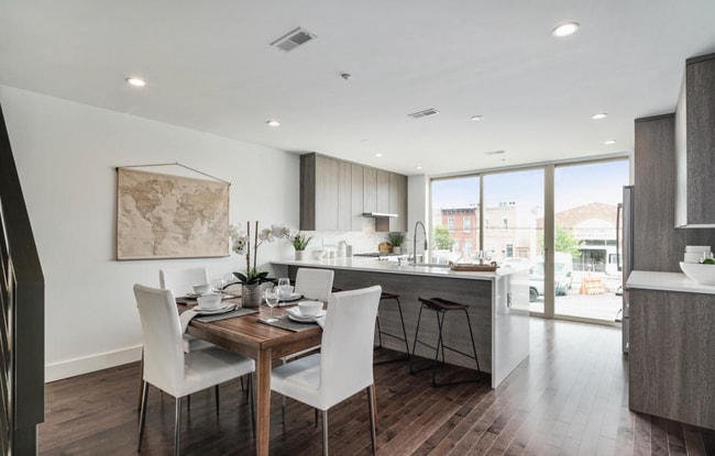 Photo - 1345 S Garnet St