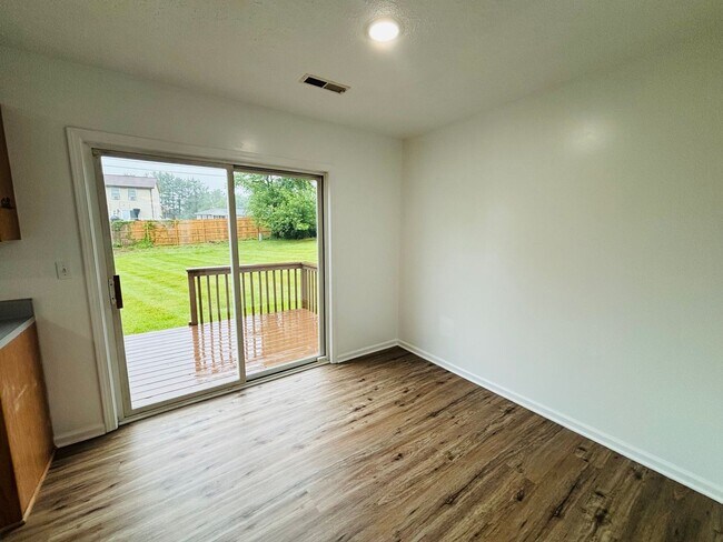 Photo - 2 Bedroom, 1.5 Bathroom Duplex