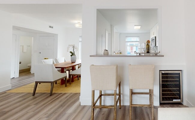 Photo - Arballo Collection