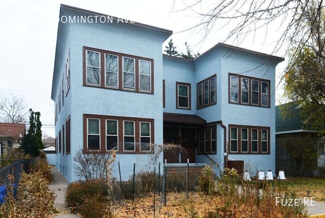 Photo - 3905 Bloomington Ave