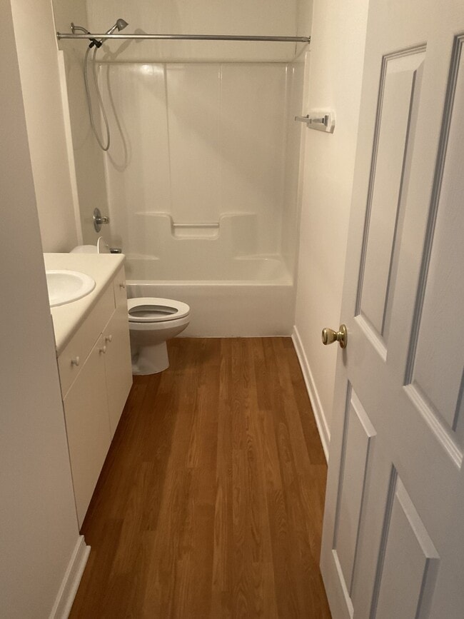 Photo - 1800 Tsuga Way