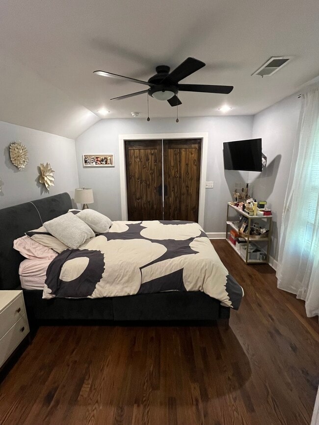 Photo - 1936 Don Juan Ln