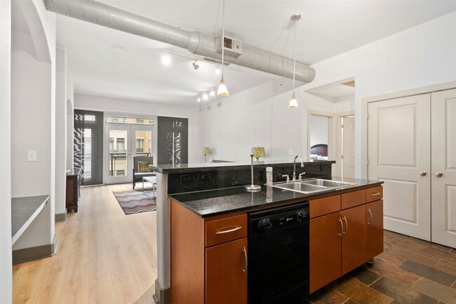 Photo - 1901 Post Oak Blvd Unit 2407