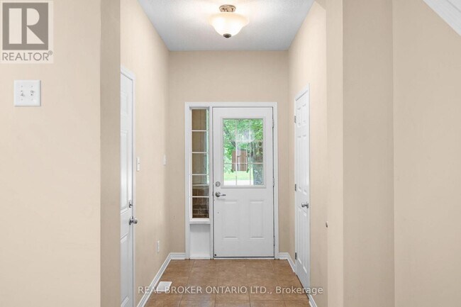 Photo - 306 Aldworth Private