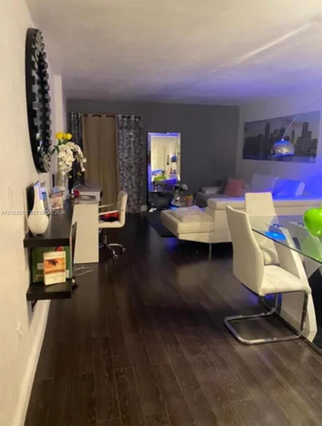 Photo - 1810 W 56th St Unit 3414