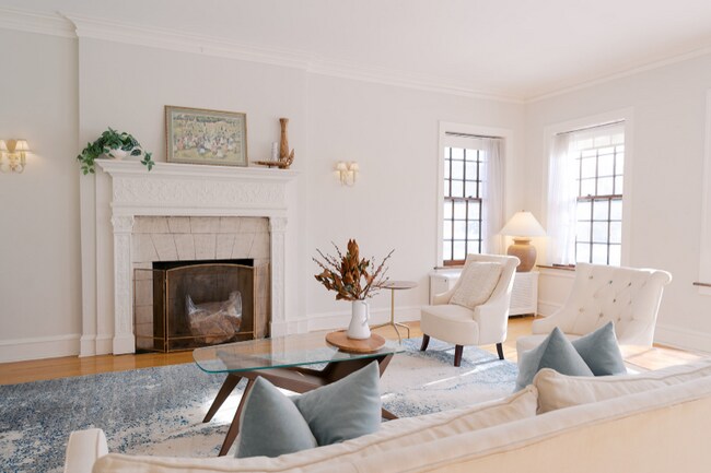 Photo - 1029 Hull Terrace Unit Apt 1