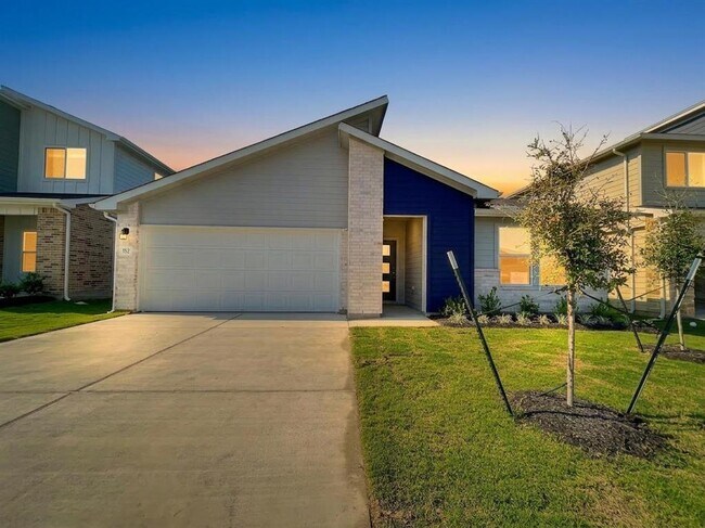 Building Photo - 152 Gablynn Cv