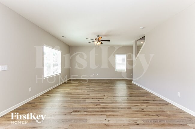 Photo - 1313 Chelsea Pk Trl