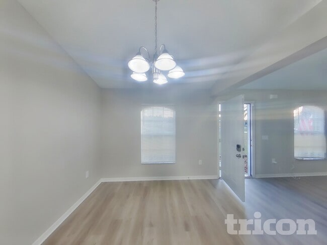 Photo - 4552 Gondolier Rd