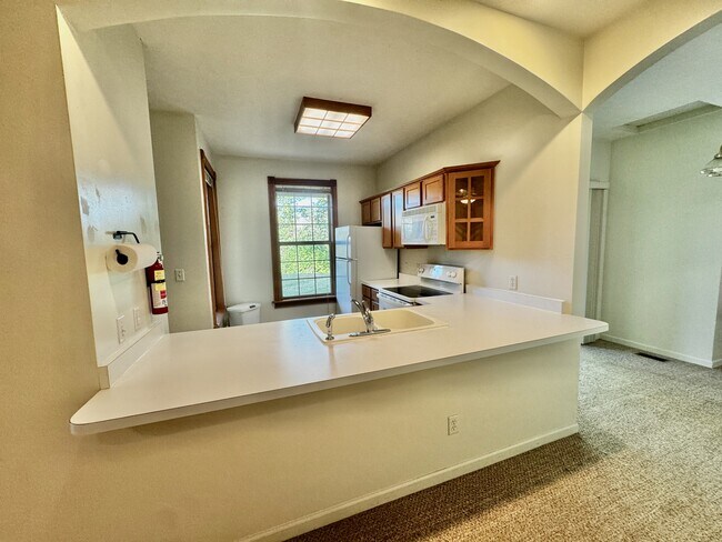 Photo - 2707 E Garden Path