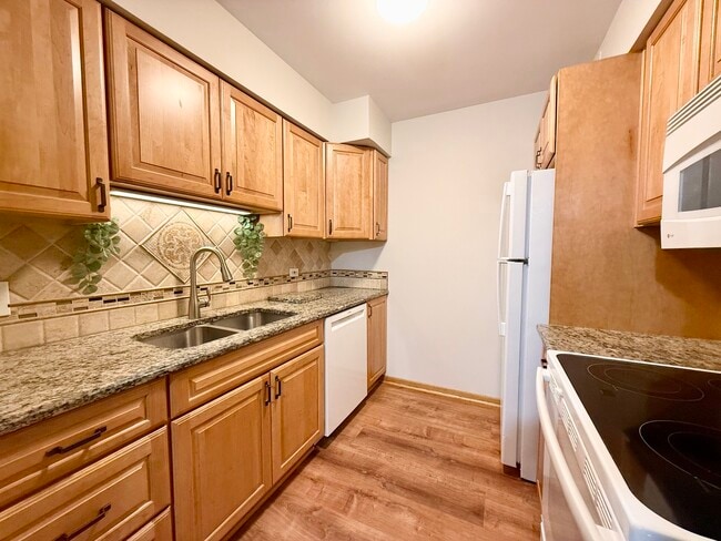 Photo - 6156 Knoll Way Dr Unit 36-103