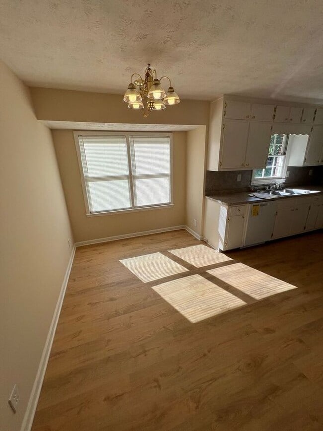 Photo - Charming 3 Bedroom, 2 Bath Split-Level Ran...