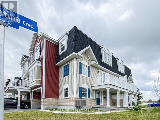 Photo - 894 Fameflower St