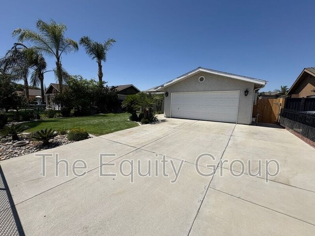 Photo - 744 W Buena Vista Ave