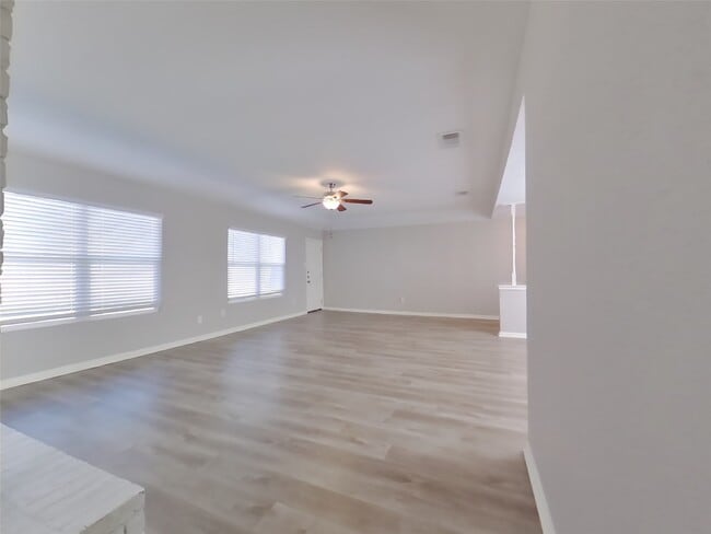 Photo - 17506 Sundrop Ln