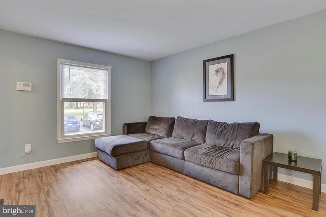 Photo - 9438 Abingdon Ct