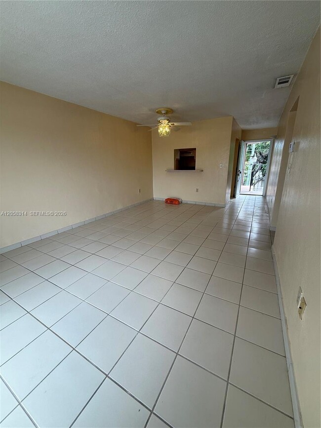 Photo - 10 SW 45th Ave Unit 33
