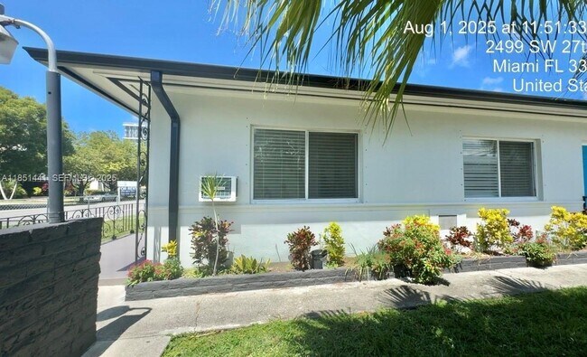 Photo - 2499 SW 27th St Unit 9