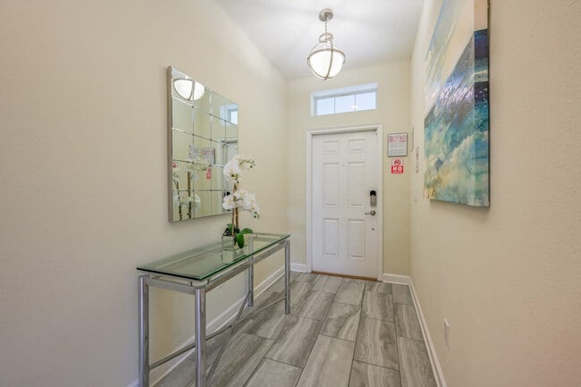 Photo - 4789 Kings Castle Cir Unit ID1280830P