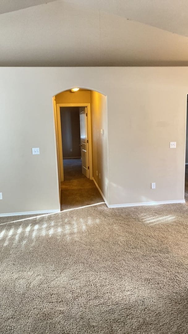 Photo - Family Home In Four Seasons Sub