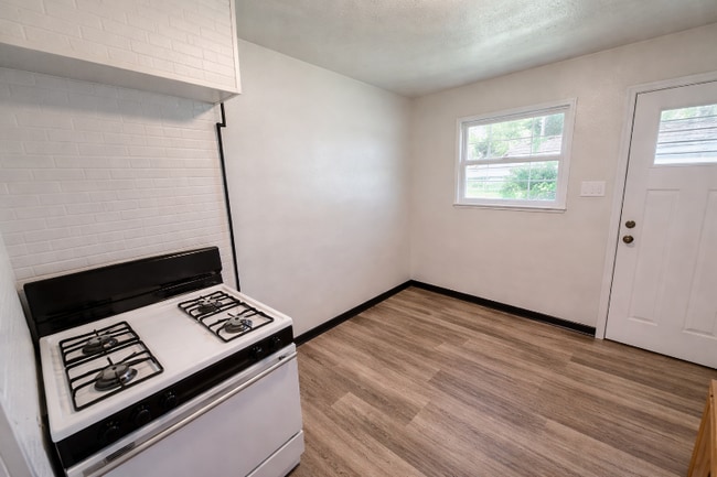 Photo - 510 E Pittsburgh McKeesport Blvd Unit 1