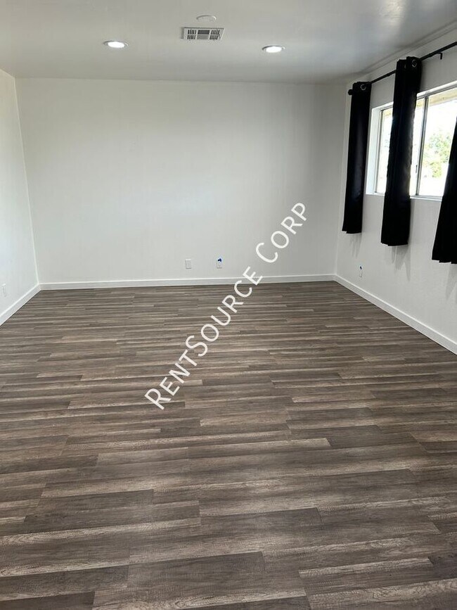 3 Bedroom, 2 Bath home for Rent in Quartz House Rental in Quartz