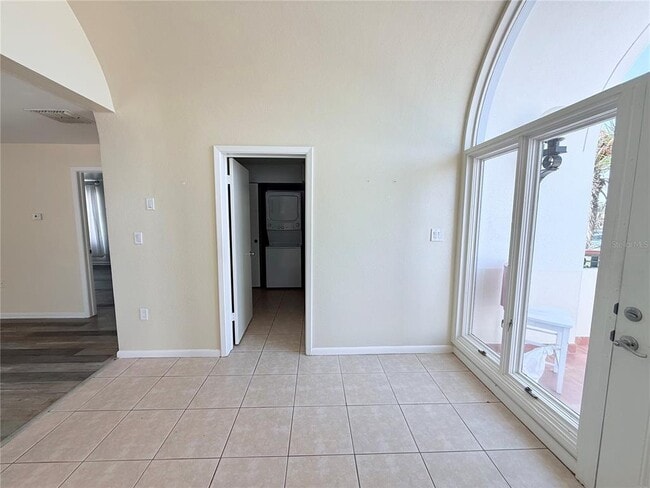Photo - 735 Dodecanese Blvd
