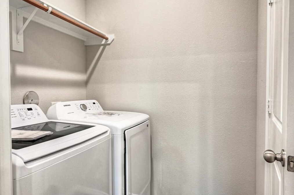 Photo - 10994 Amblewood St