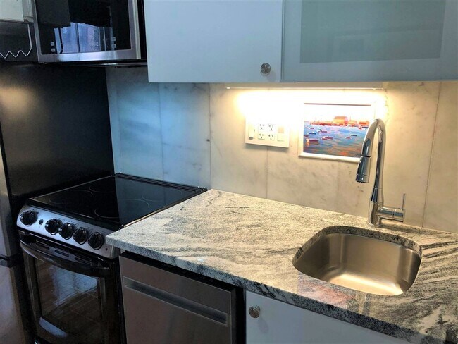 Photo - 88 Charles St Unit 1