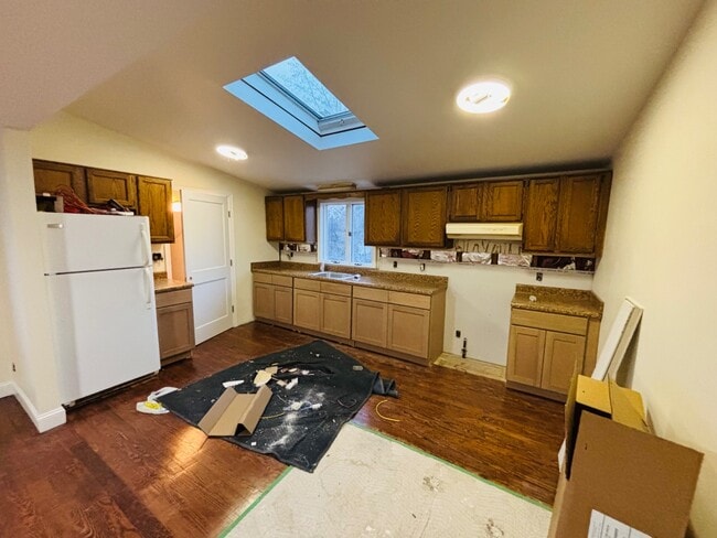 Building Photo - 13 Chestnut St Unit 2