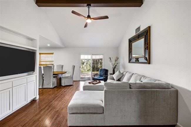 Photo - 2512 Azalea Ct