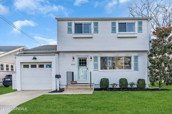 Photo - 2123 Edgewood Pl