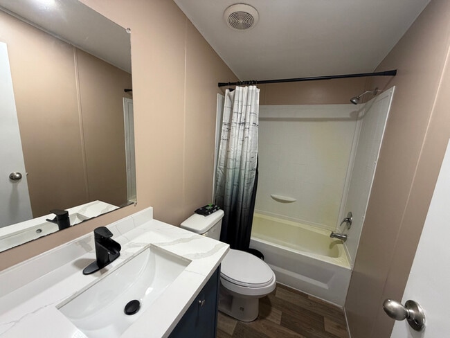 Photo - 6939 N Farm to Market 331 Rd